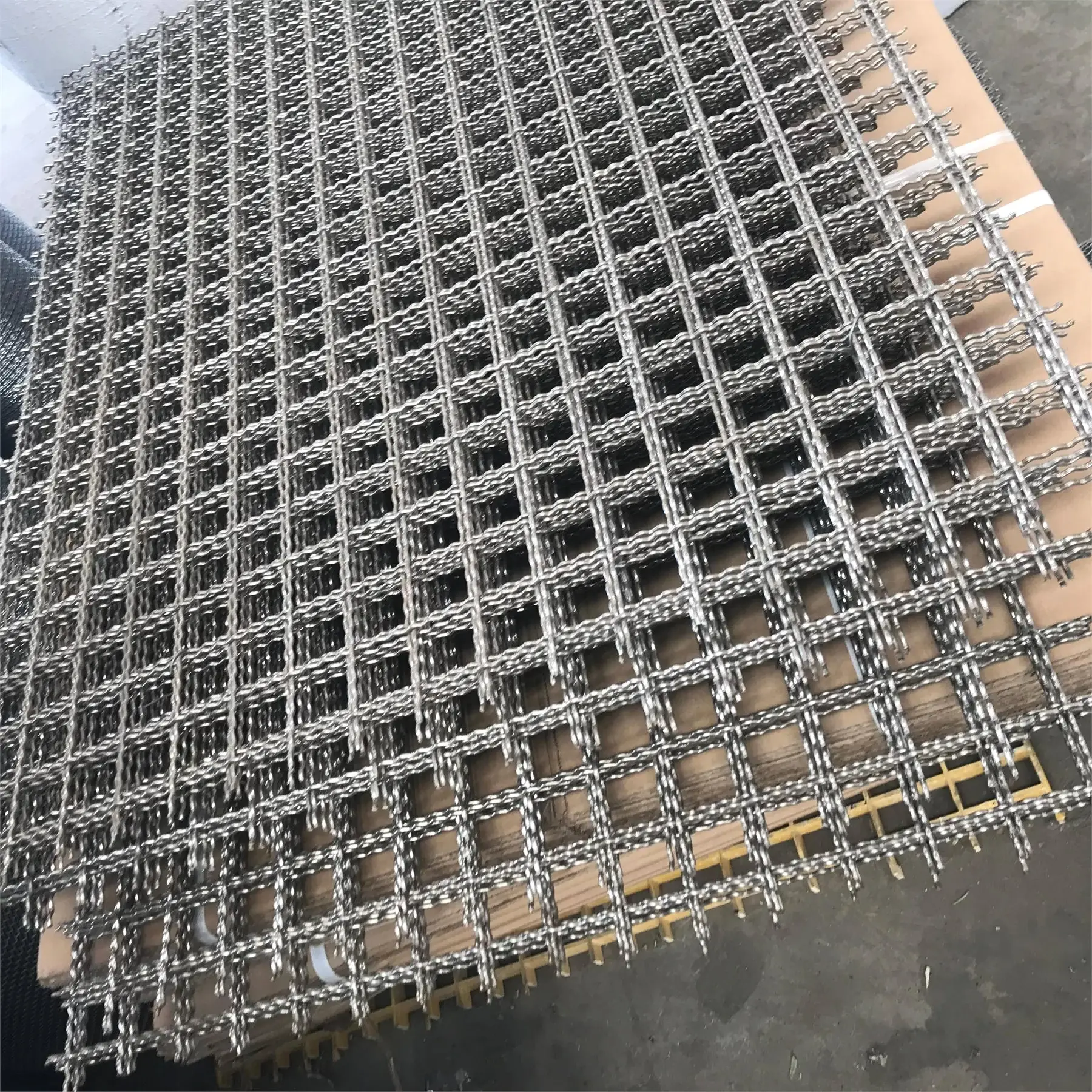 Woven Wire Mesh - Protective covers and guards