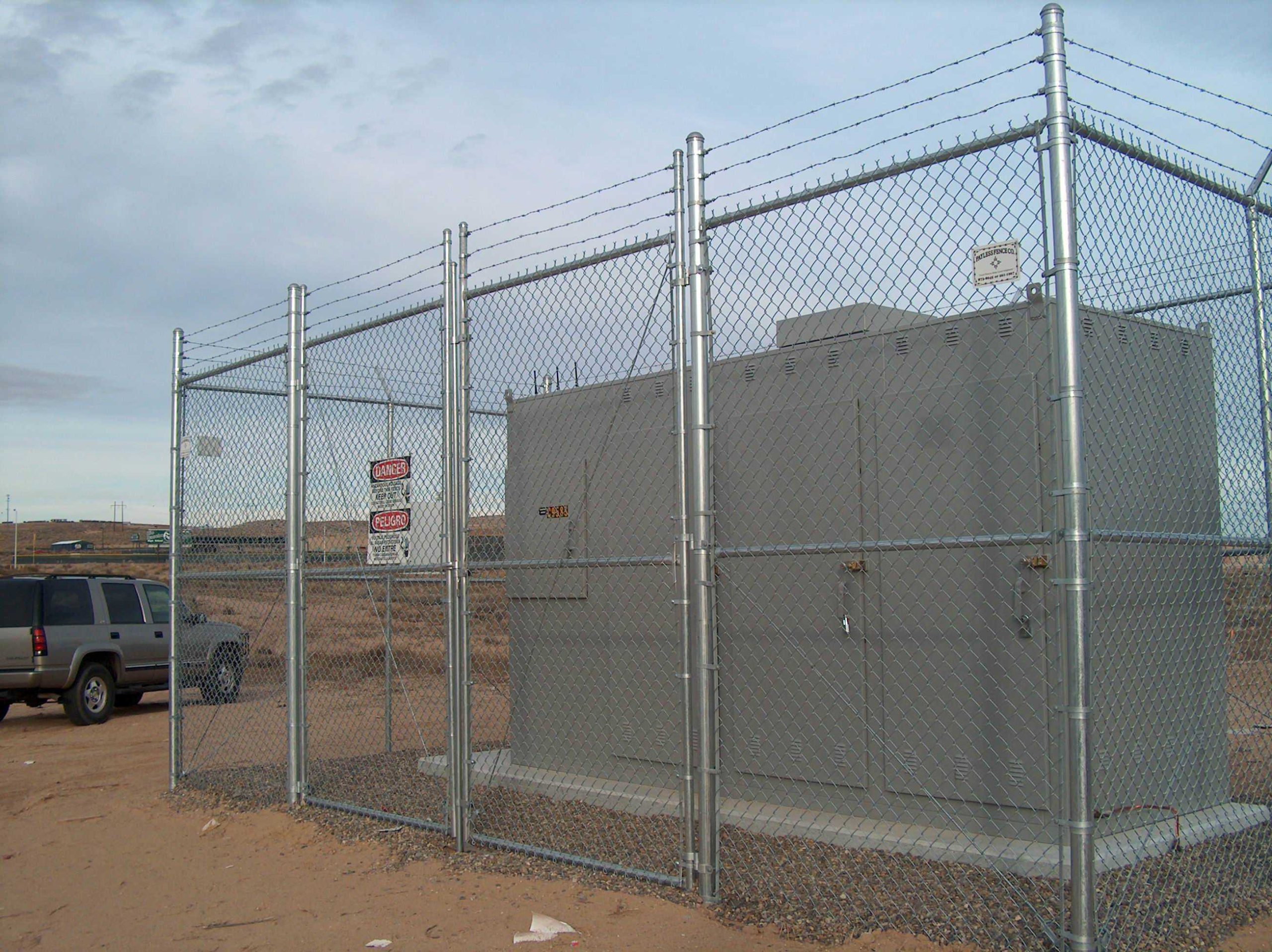 Illustrative chain-link fence enclosure; not the gate measured in the linked project record.
