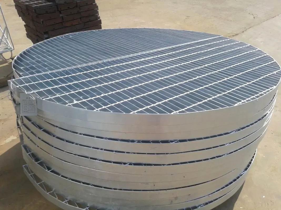 QY circular steel grating panels used as bounded RFQ drawing and photo context
