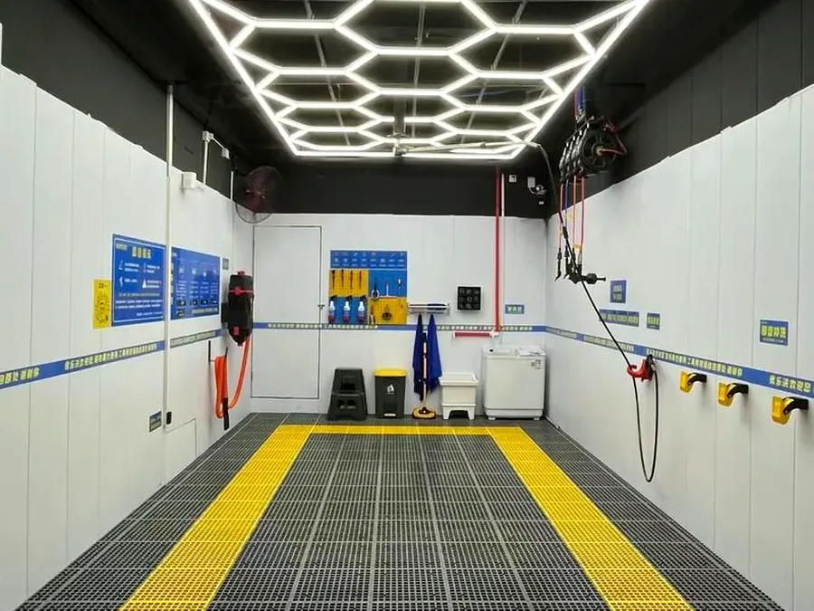 Car Wash FRP Grating - Detailing and maintenance bays