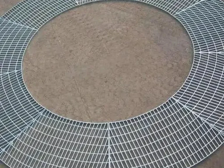 Custom-Shaped Steel Grating - Openings and notches